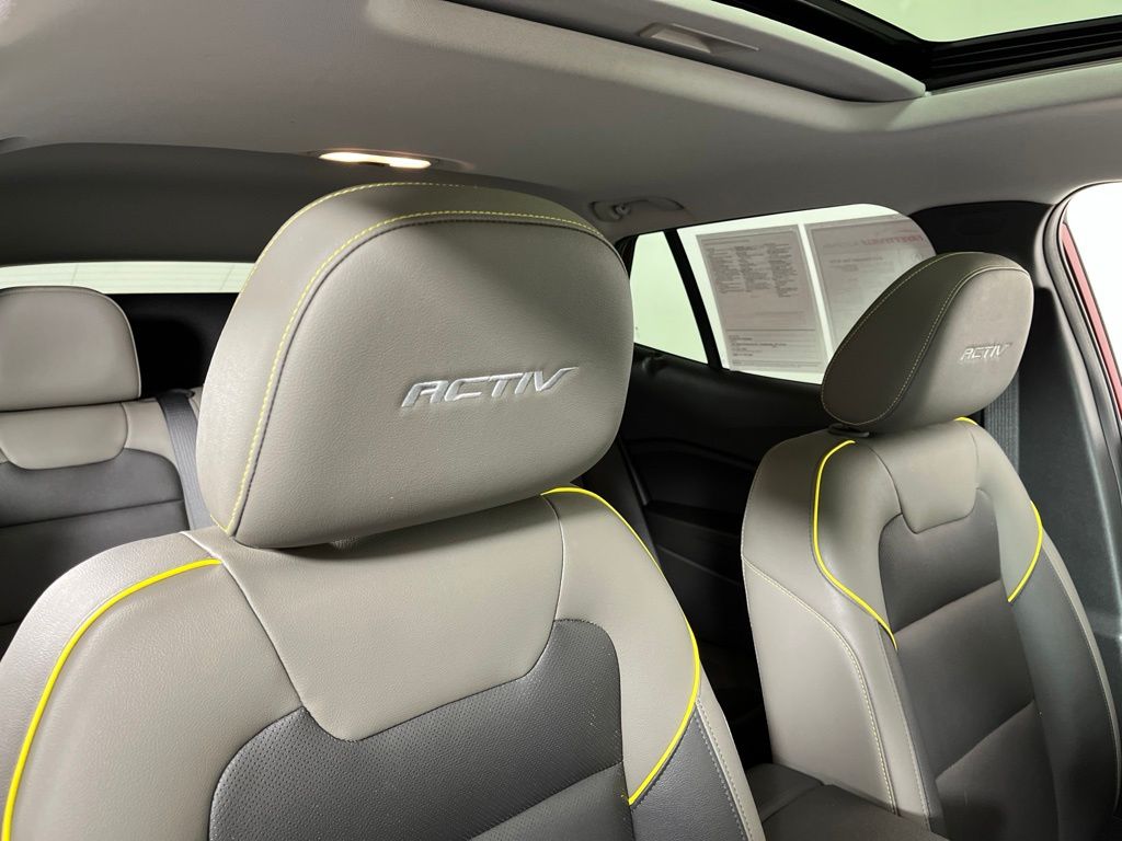 Thumbnail: 2024 Chevrolet Trax - 7