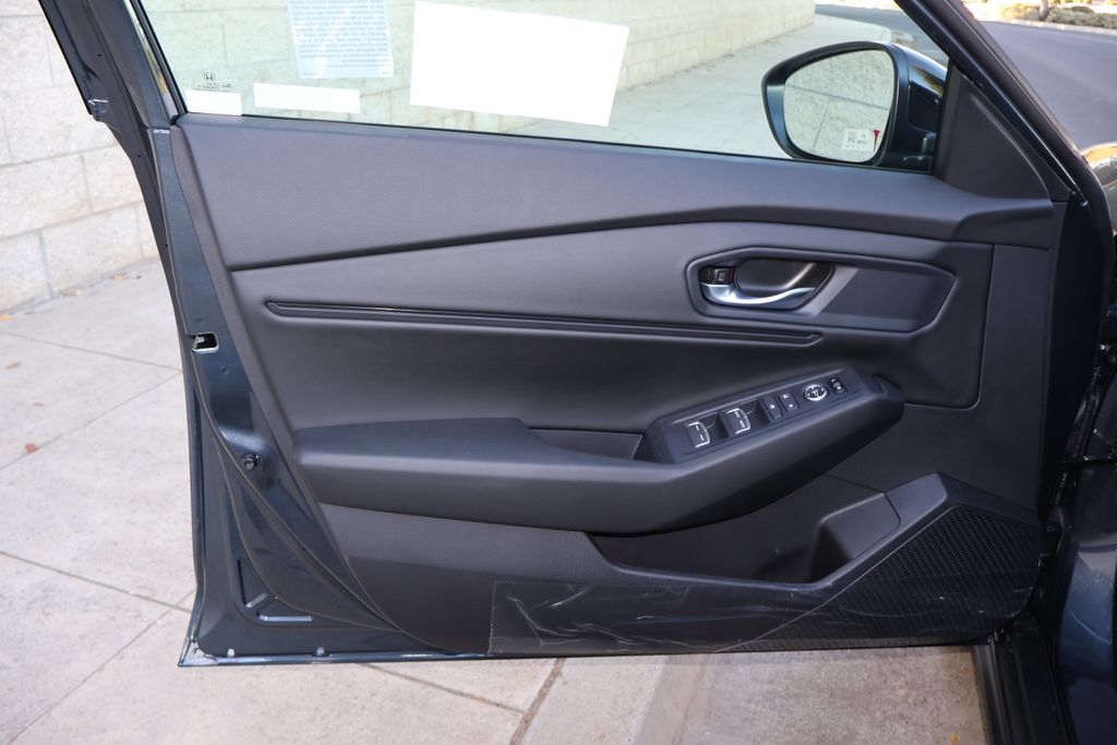 Thumbnail: 2025 Honda Accord - 14