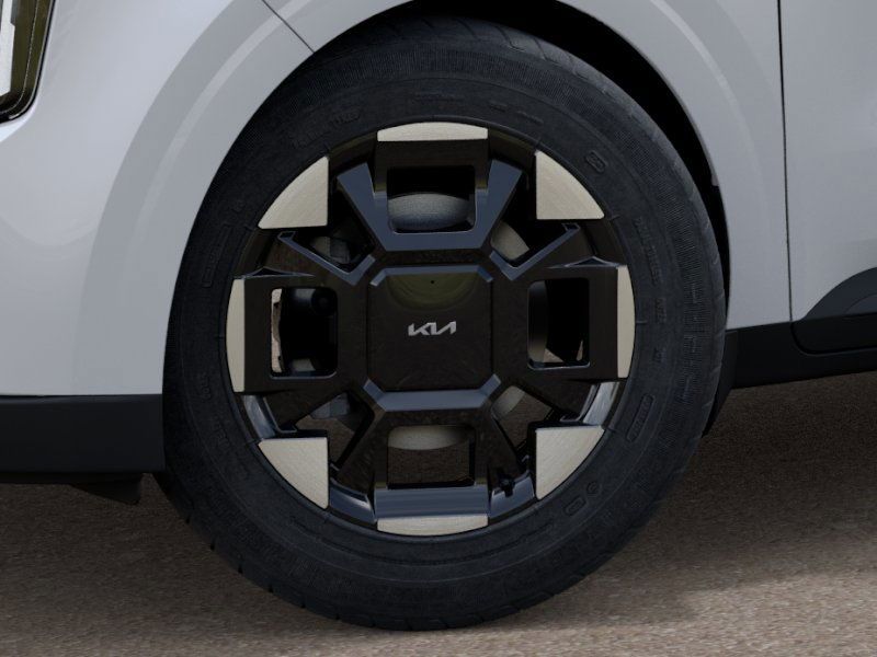New 2026 Snow White Pearl Kia EX image 9
