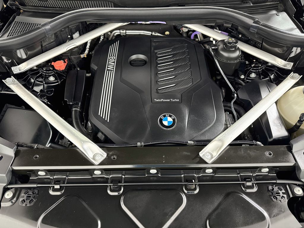 Thumbnail: 2023 BMW X5 - 32