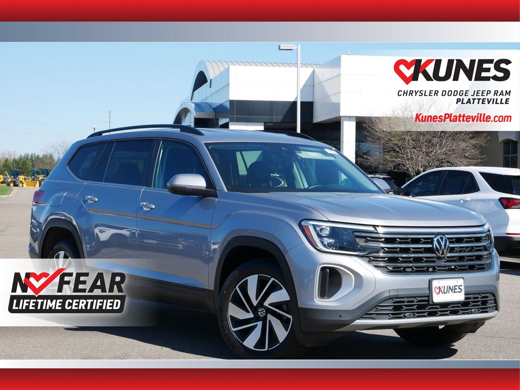 2025 Volkswagen Atlas SE 4Motion with Technology