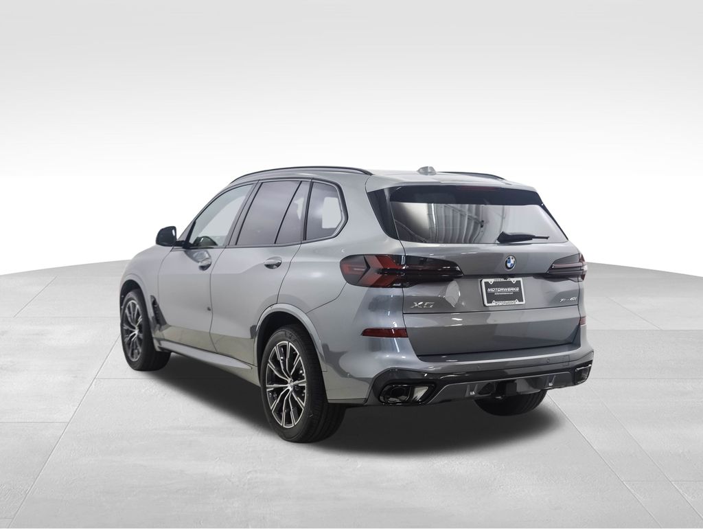 Thumbnail: 2026 BMW X5 - 3