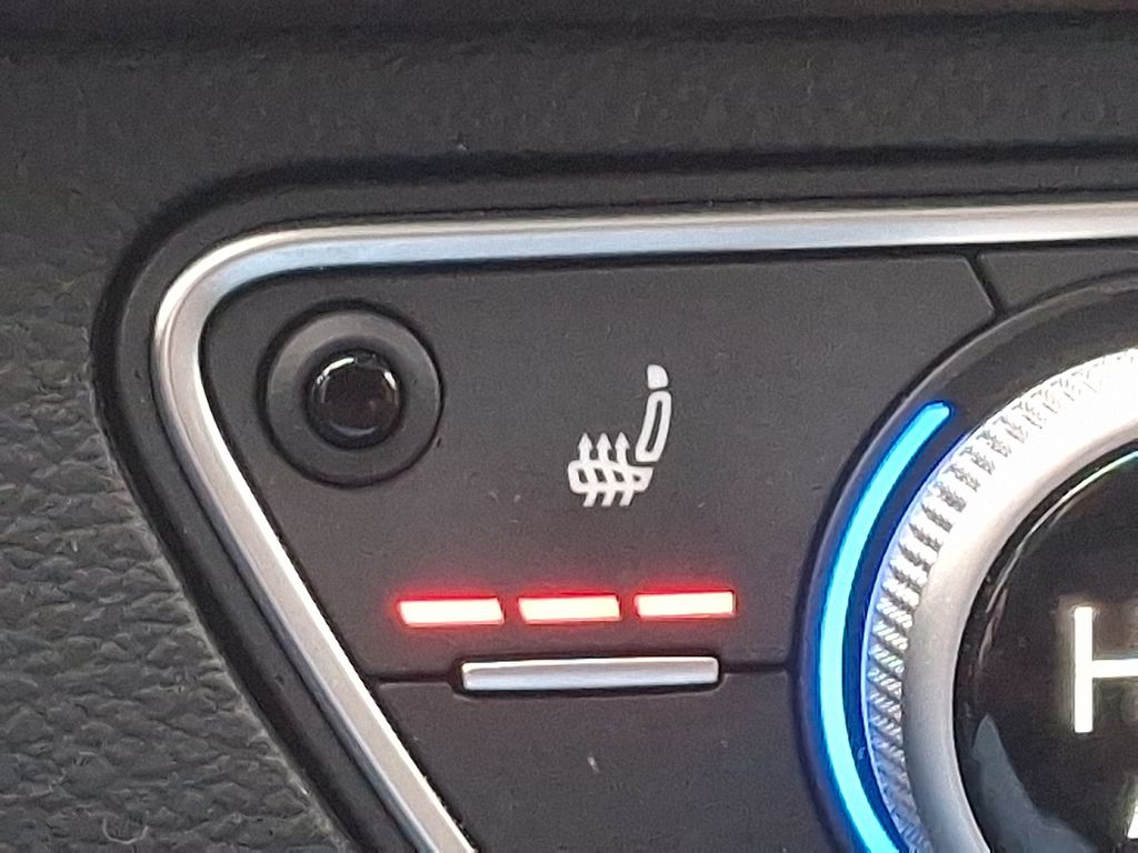 Thumbnail: 2023 Audi Q5 - 24