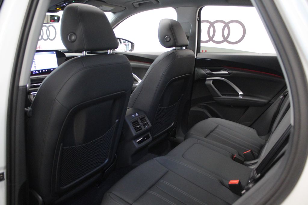 Thumbnail: 2026 Audi Q5 - 23