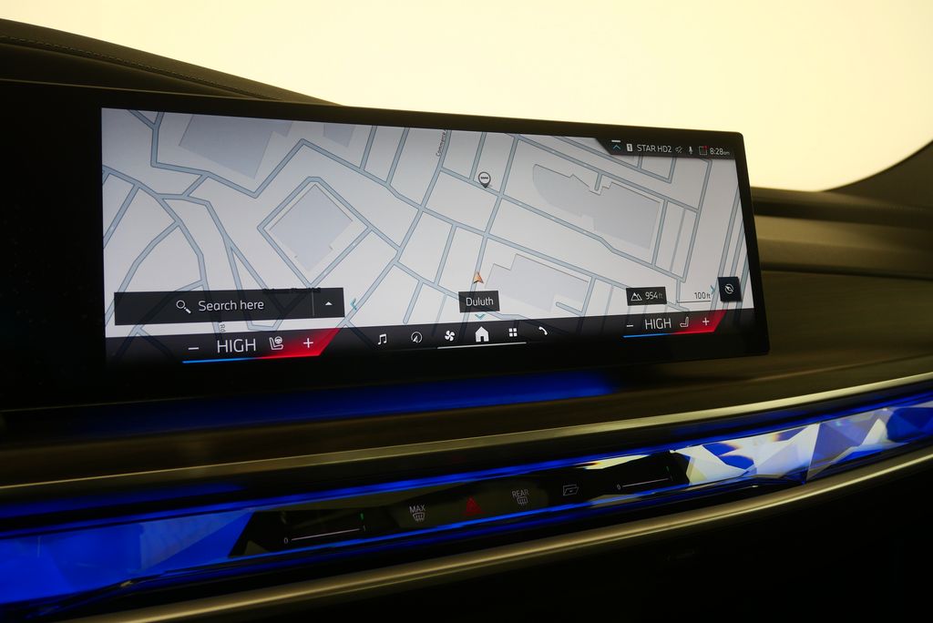 Thumbnail: 2023 BMW 7 Series - 26