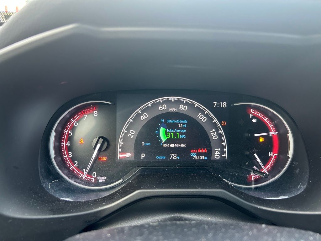 2024 Toyota RAV4 LE 16