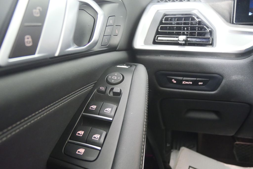 Thumbnail: 2024 BMW X5 - 21
