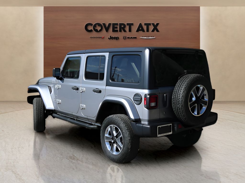 Used 2019 Silver Jeep Unlimited Sahara image 3