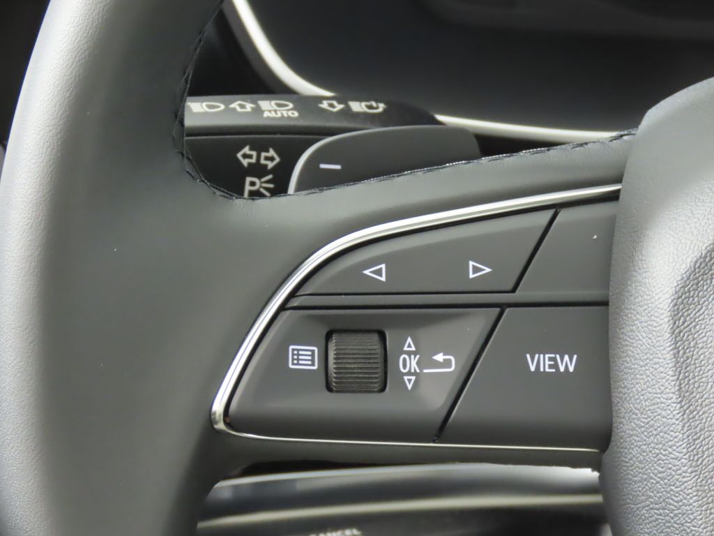 Thumbnail: 2025 Audi Q3 - 16