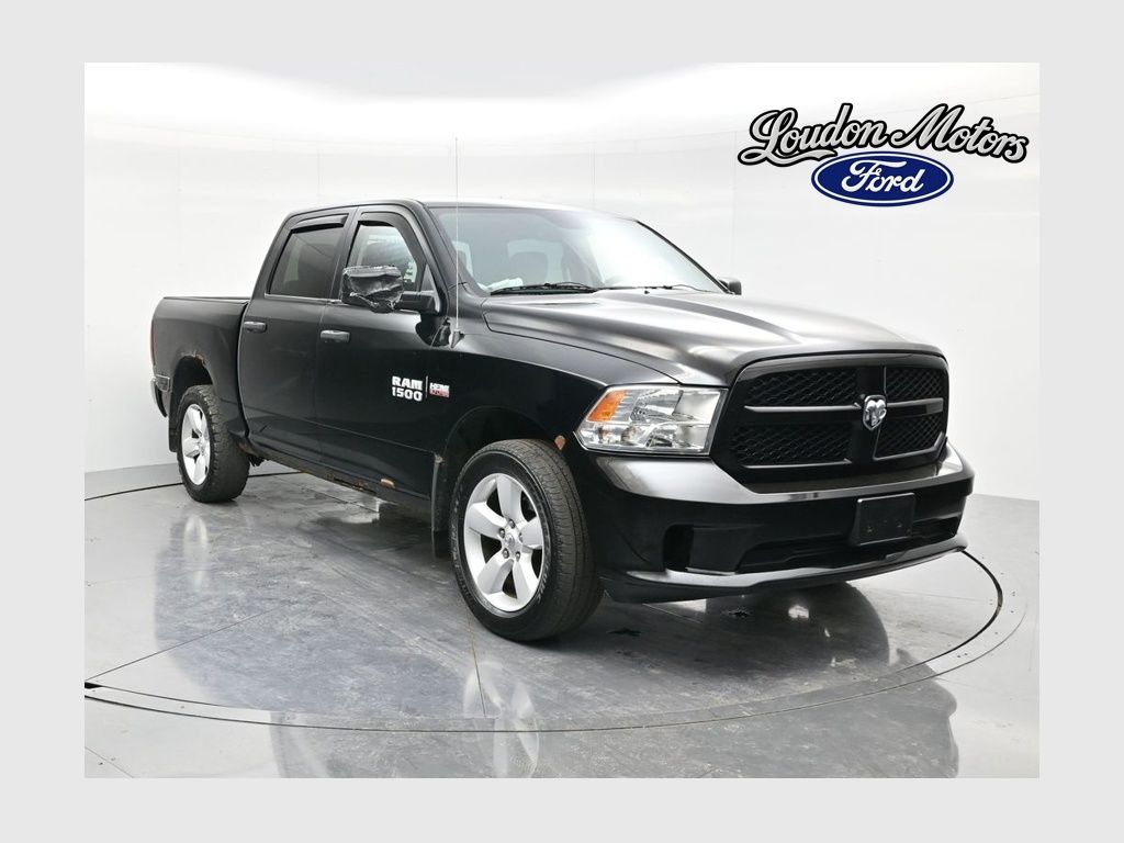 Black Clearcoat 2014 RAM 1500 Express Crew Cab 4WD Pickup Truck Four-Wheel Drive 8-Speed Automatic