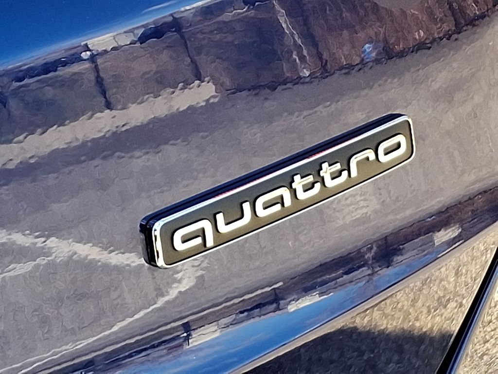 Thumbnail: 2025 Audi Q3 - 32