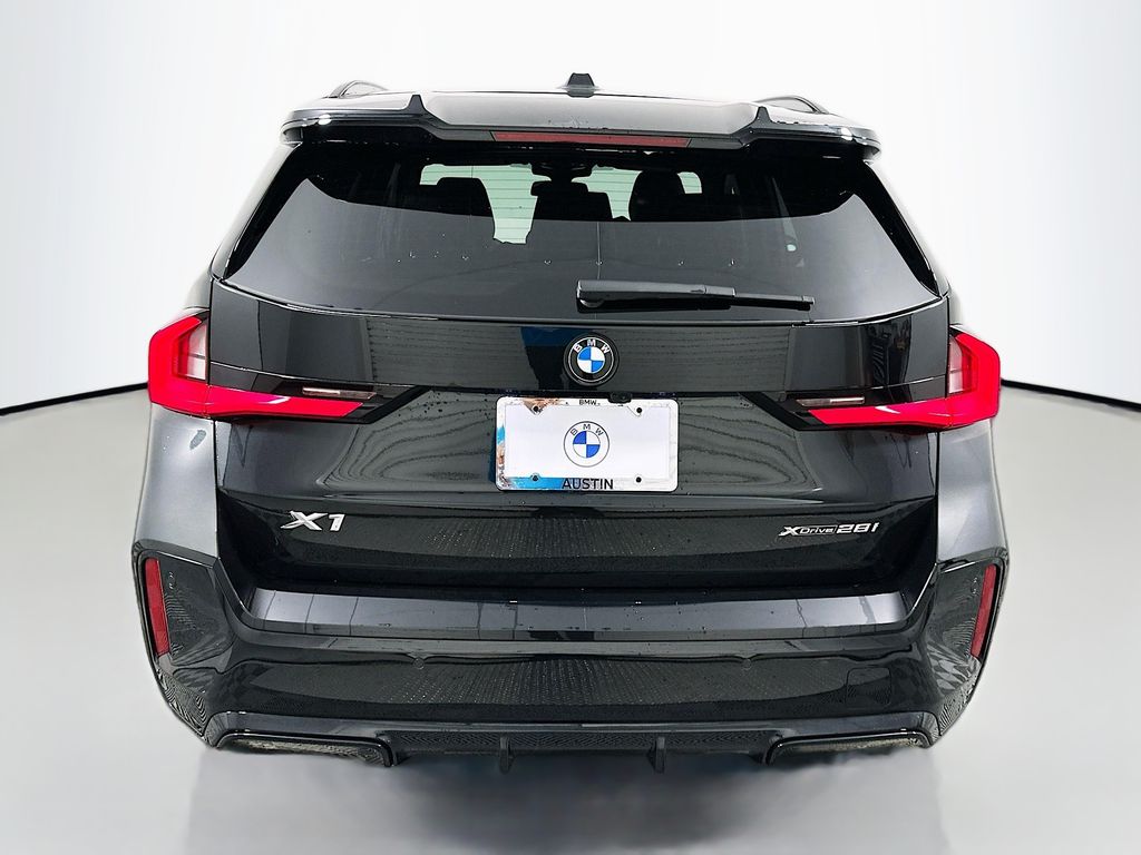 Thumbnail: 2026 BMW X1 - 6