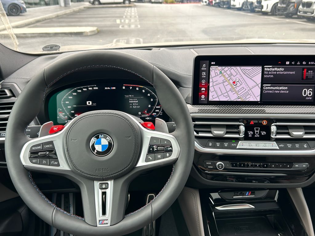 Thumbnail: 2025 BMW X4 - 17