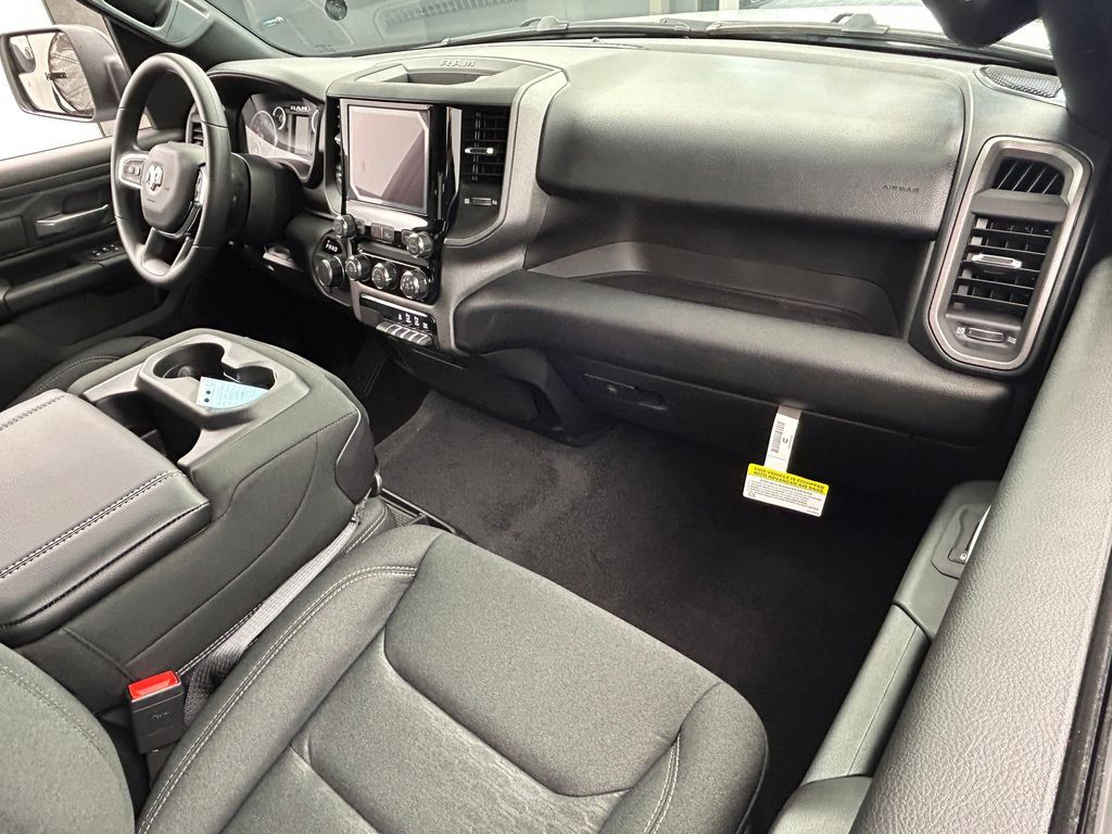 New 2026 Bright White Clearcoat Ram Tradesman image 39