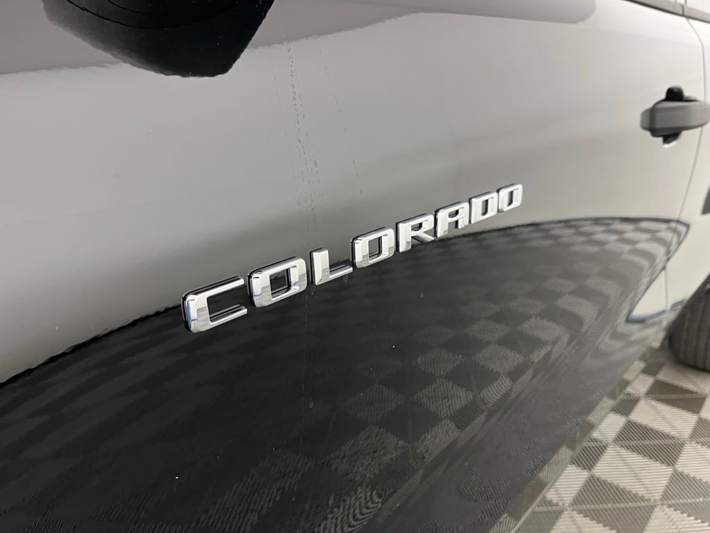Thumbnail: 2026 Chevrolet Colorado - 8