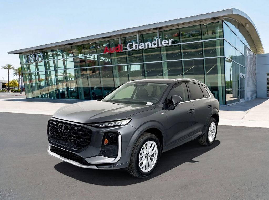 Thumbnail: 2026 Audi Q3 - 1