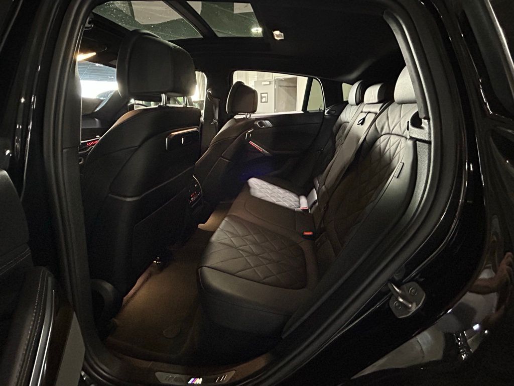 Used 2024 Black Sapphire Metallic BMW xDrive40i image 48