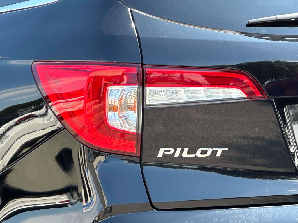 Used 2021 Honda Pilot SUV