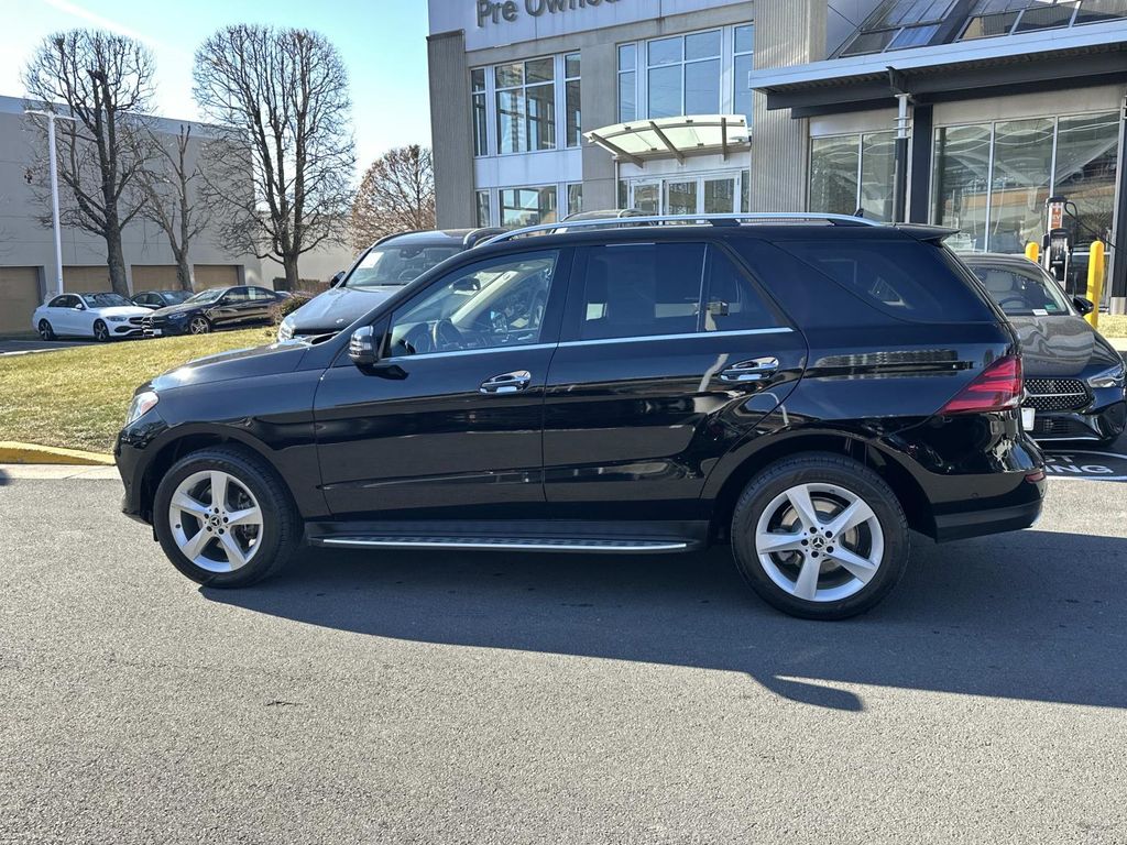 Thumbnail: 2018 Mercedes-Benz GLE - 14