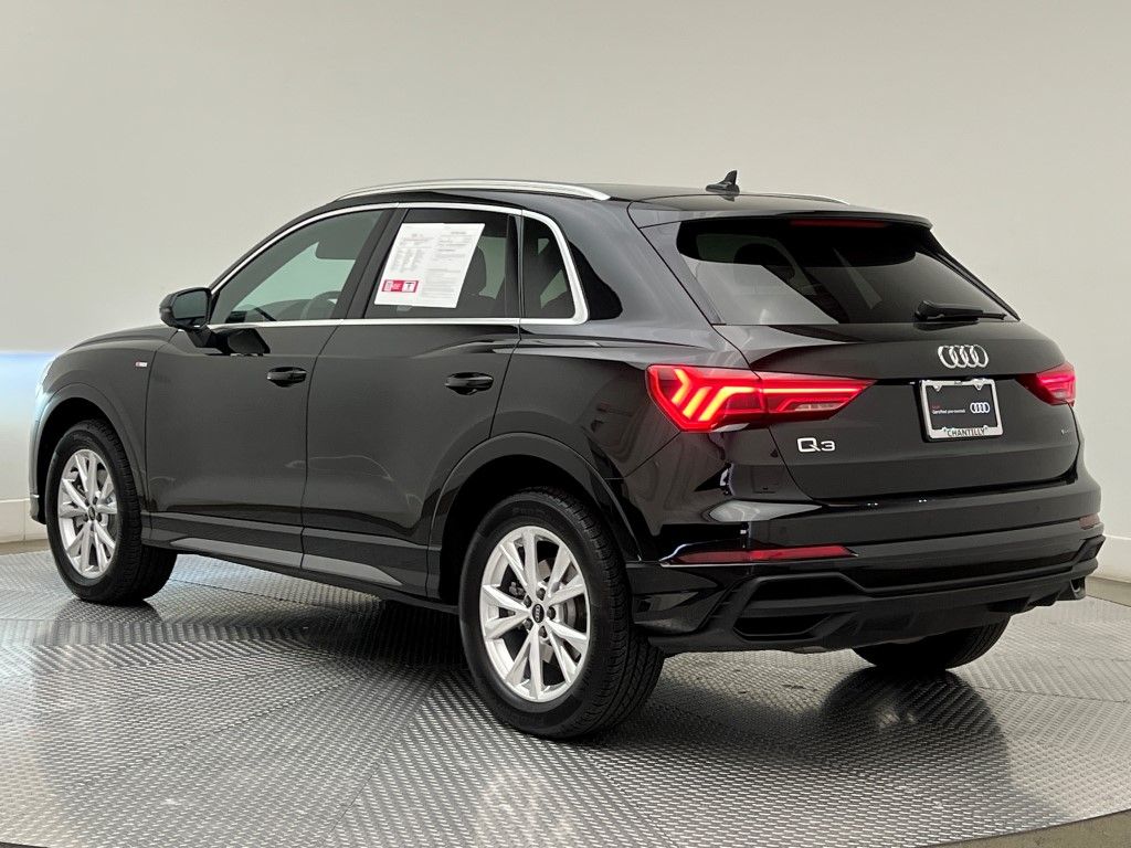 Thumbnail: 2025 Audi Q3 - 4