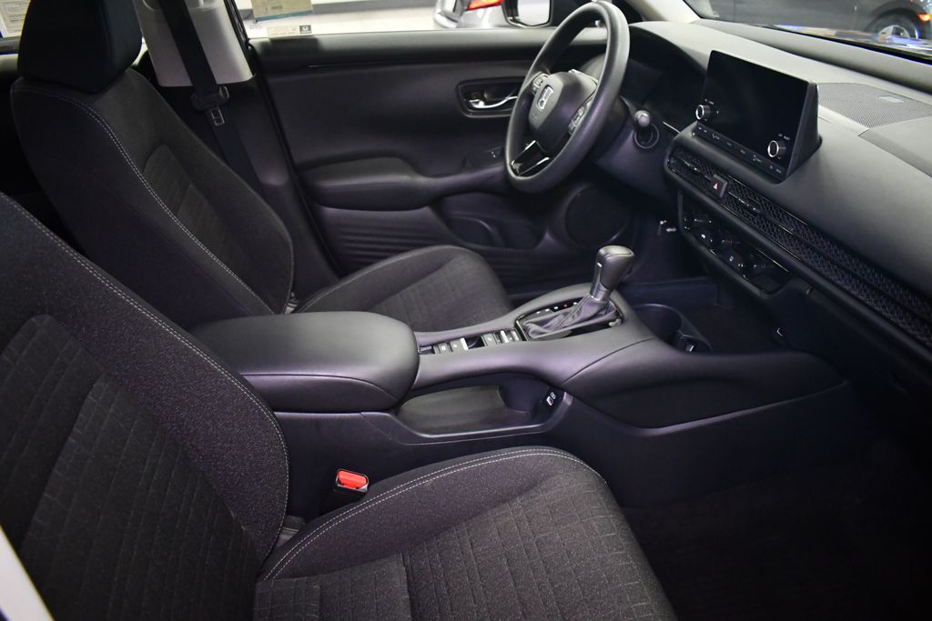 Thumbnail: 2023 Honda HR-V - 32