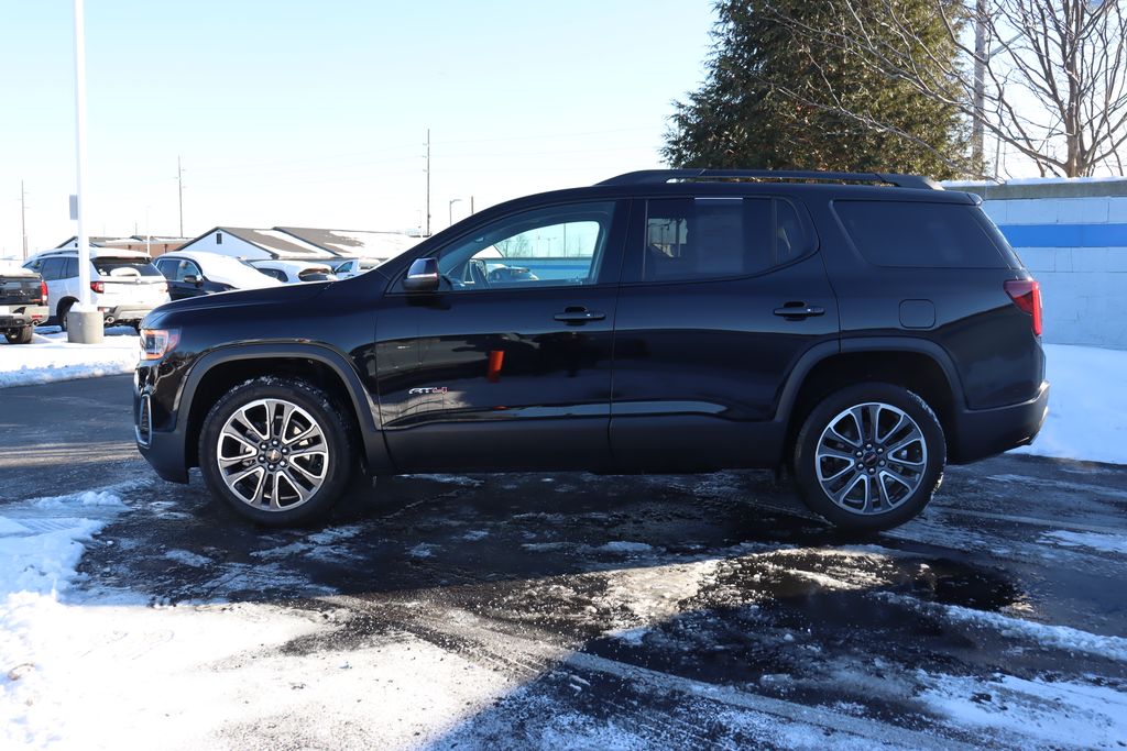 2020 GMC Acadia AT4 2