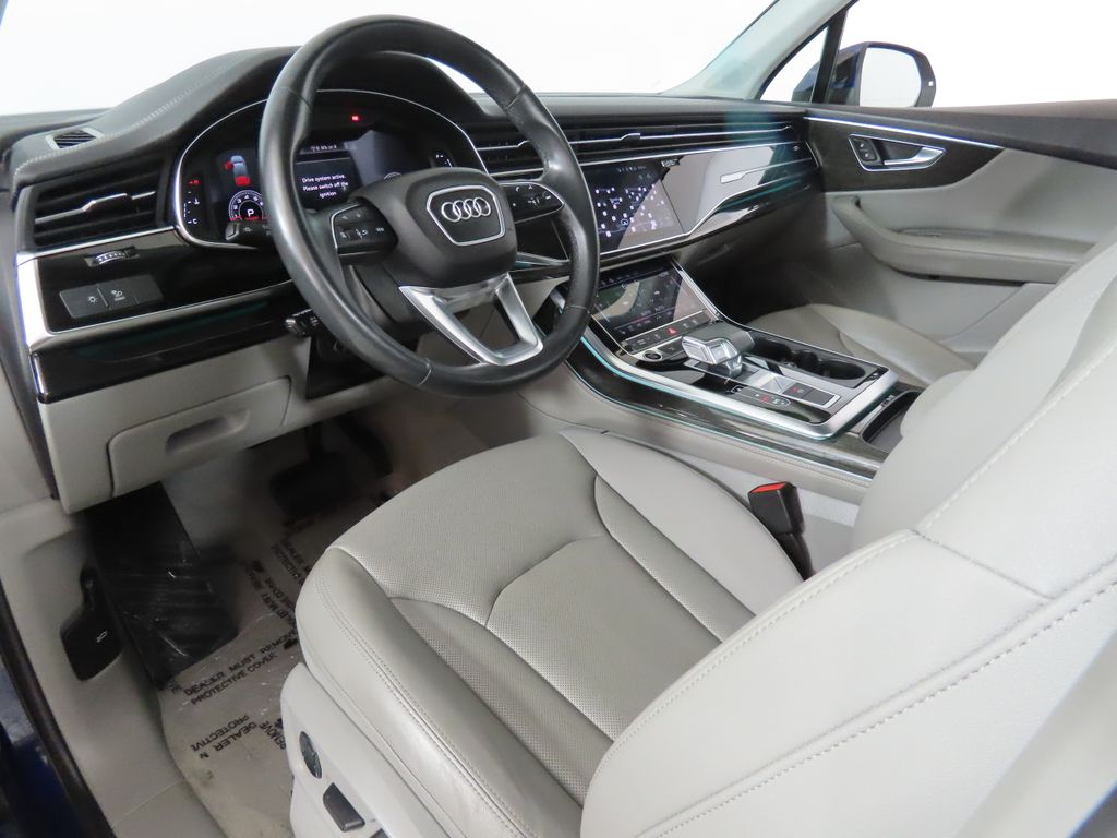 Thumbnail: 2023 Audi Q7 - 27