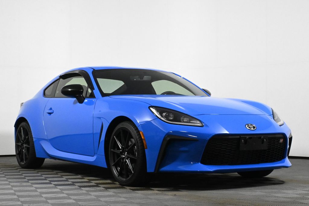 Thumbnail: 2023 Toyota GR86 - 9