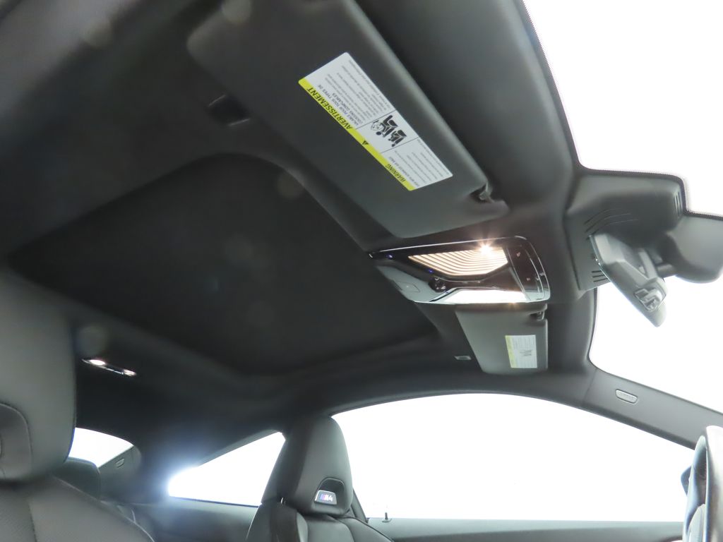 Thumbnail: 2021 BMW M4 - 18