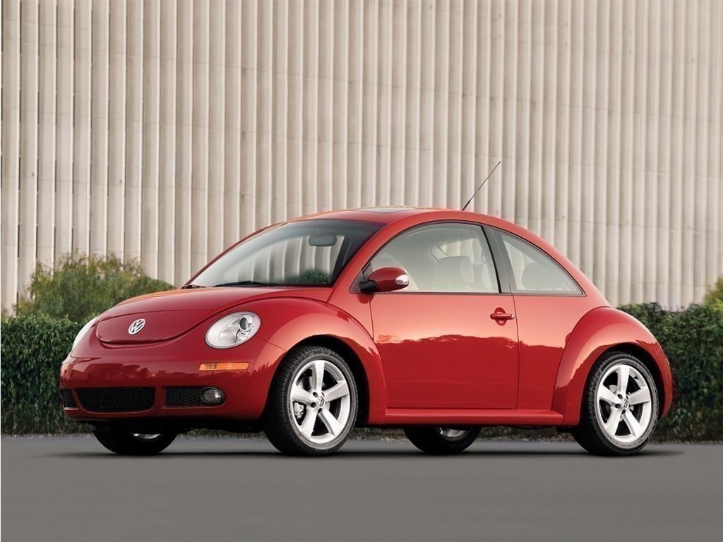 Green 2009 Volkswagen Beetle Hatchback