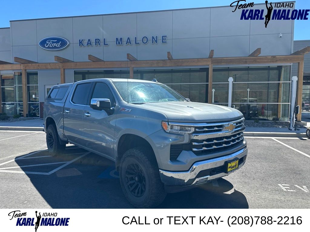 Sterling Gray Metallic 2025 Chevrolet Silverado 1500 LTZ Crew Cab 4WD Pickup Truck Four-Wheel Drive Automatic