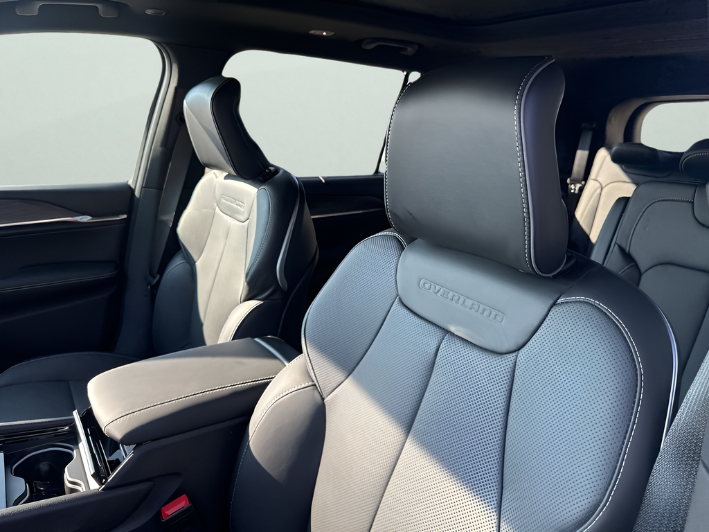 New Car 2025 Jeep Grand Cherokee L  Overland For Sale Under $60,000 In Austin, Texas