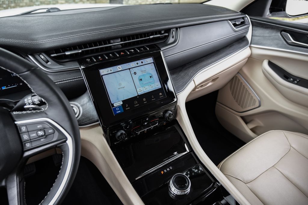 used 2022 Jeep Grand Cherokee L car, priced at $29,343