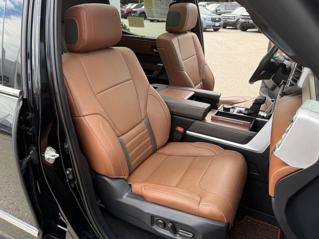 2023 Toyota Tundra 1794 Edition - Photo 25
