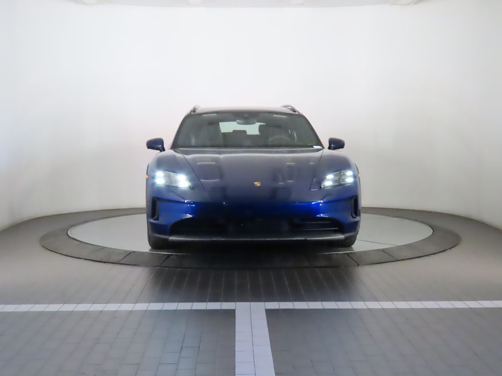 Thumbnail: 2025 Porsche Taycan - 10