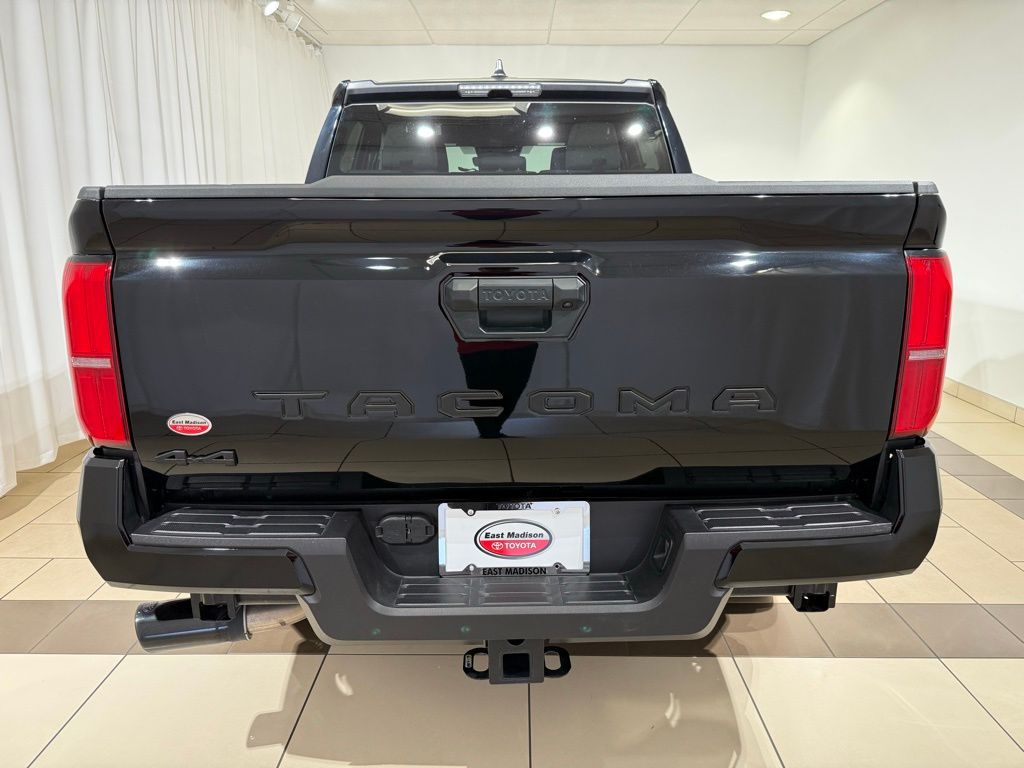 Thumbnail: 2025 Toyota Tacoma - 4
