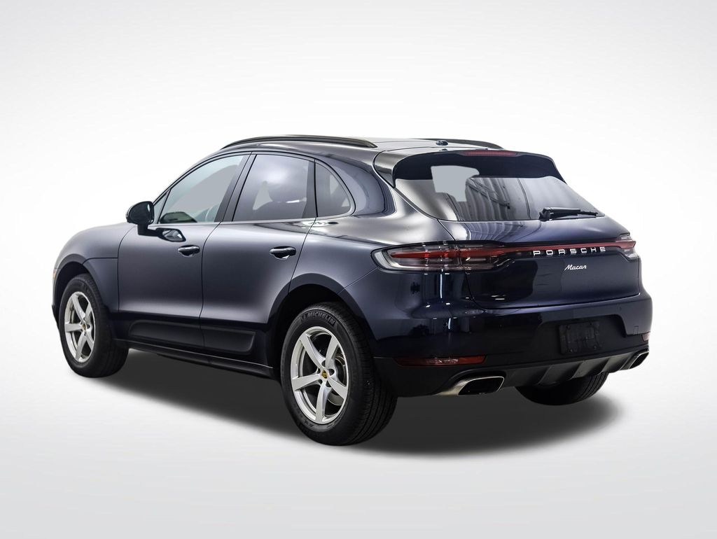 Thumbnail: 2020 Porsche Macan - 3