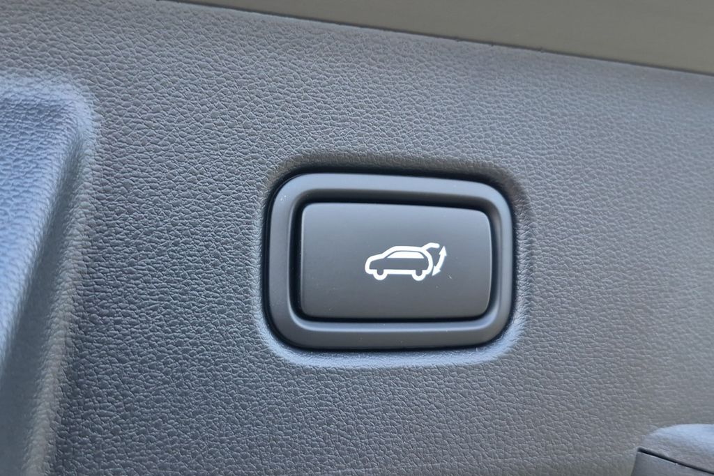 New 2026 Gray Hyundai SEL image 8