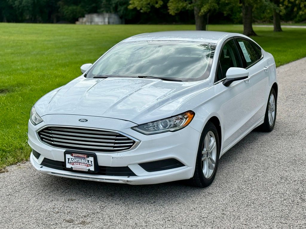 Oxford White 2018 Ford Fusion Sedan Front-Wheel Drive 6-Speed Automatic