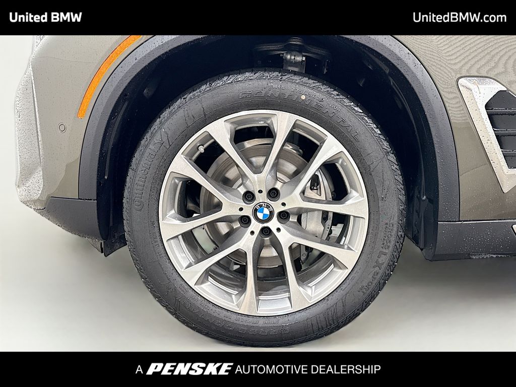 Thumbnail: 2026 BMW X5 - 2