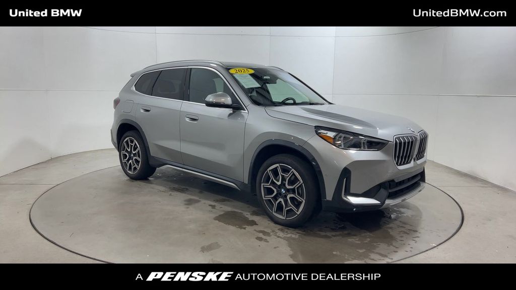 Thumbnail: 2025 BMW X1 - 2