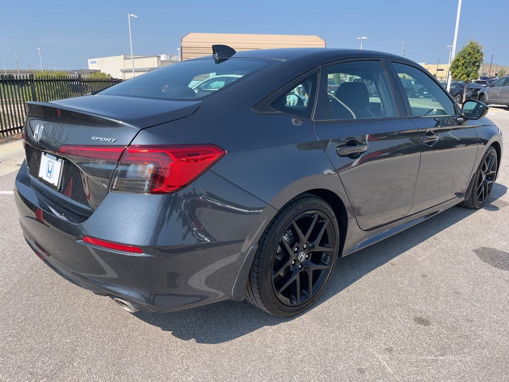 Thumbnail: 2024 Honda Civic - 4