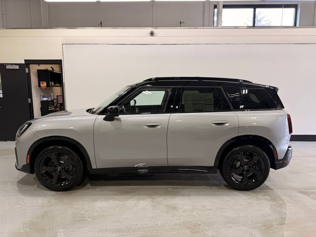 Thumbnail: 2026 MINI Cooper Countryman - 2