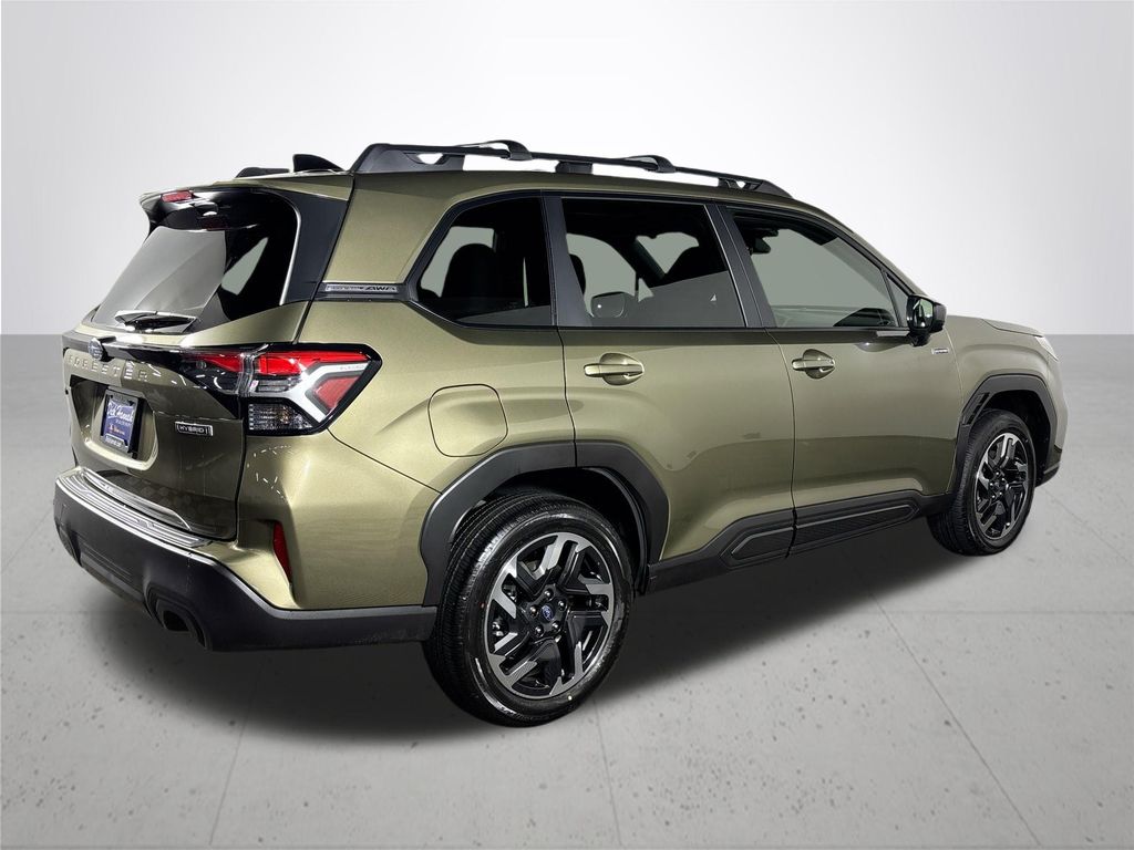 2025 Subaru Forester Hybrid Premium