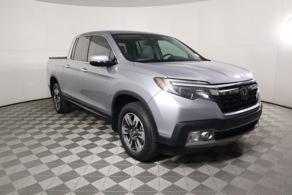 2019 Honda Ridgeline RTL-E 3