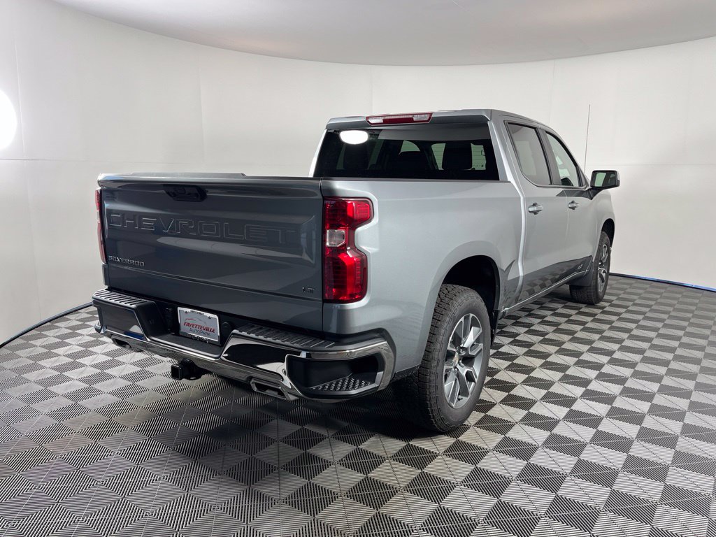 Thumbnail: 2026 Chevrolet Silverado 1500 - 5