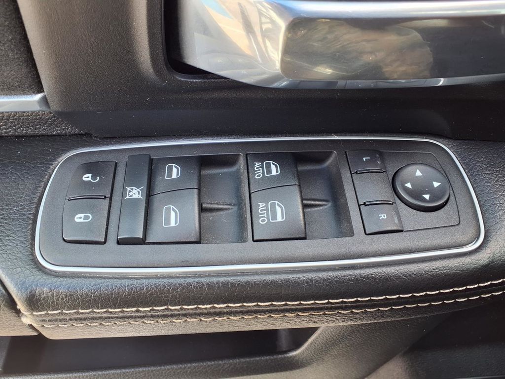 car-gallery-11