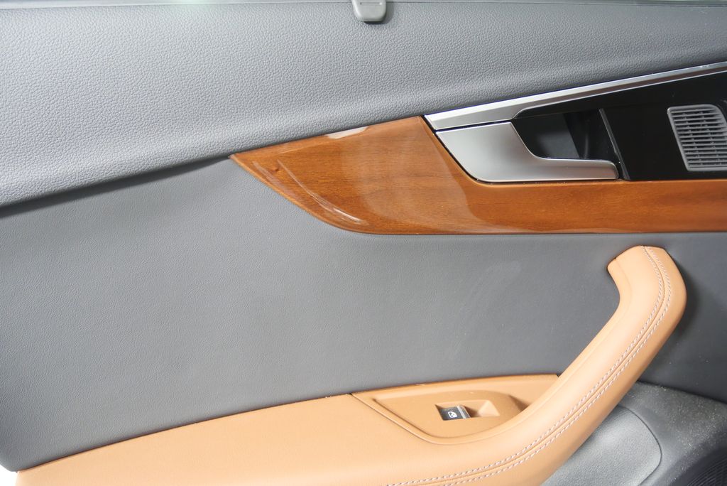 Thumbnail: 2023 Audi A4 - 13