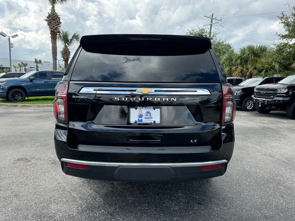 2023 Chevrolet Suburban LT 7