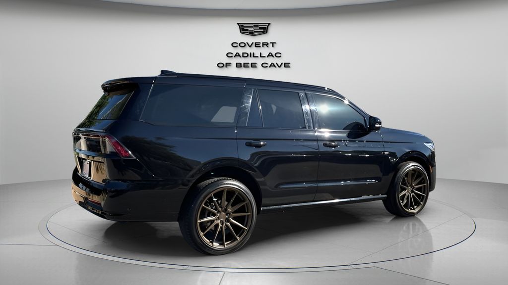 Used Car 2025 Lincoln Navigator  Reserve For Sale Under $100,000 In Austin, Texas